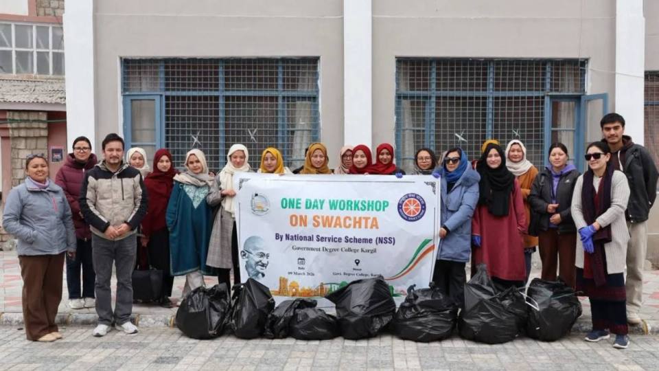 The National Service Scheme (NSS) unit of Government Degree College (GDC) Kargil successfully organized a One Day Workshop on “Swachhta Hi Seva” on 18th March 2026 in the college campus.